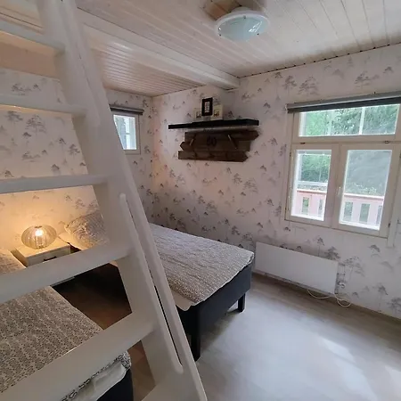 Revonmaja Dağ evi *