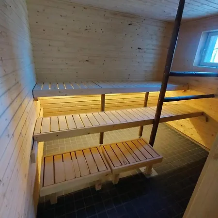 Revonmaja Chalet Vehkataipale