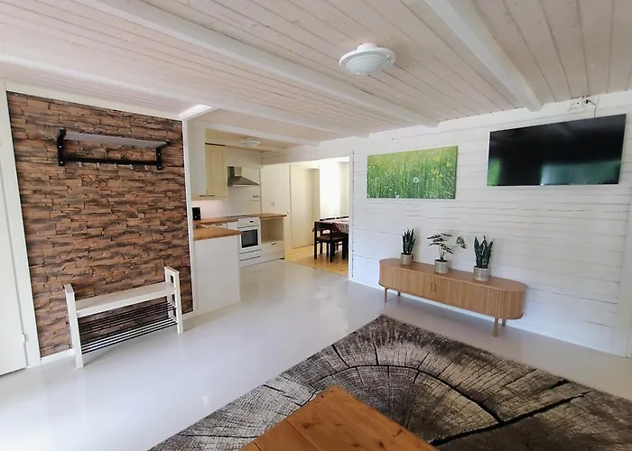 Revonmaja Шале Vehkataipale